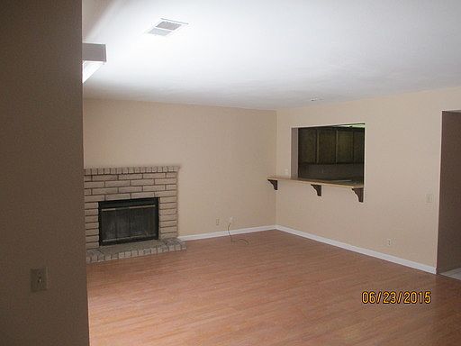 1st image of 1109 W Cypress Ave APT I