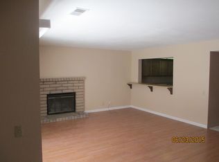 1109 W Cypress Ave APT I, Lompoc, CA 93436