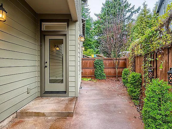 4017 SE 168th Ave — Photo 28