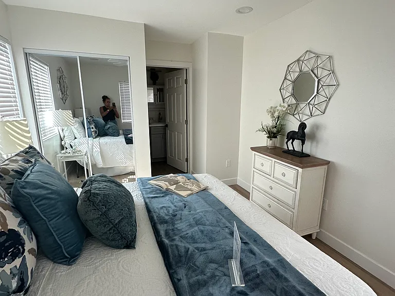606 S Acacia Ave #A — Photo 11