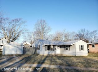 932 W River Rd N, Elyria, OH 44035