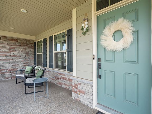 5th image of 9263 Stepping Stone Dr