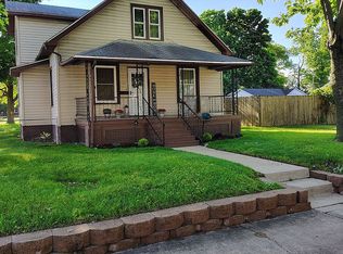 749 Condit St, Wood River, IL 62095