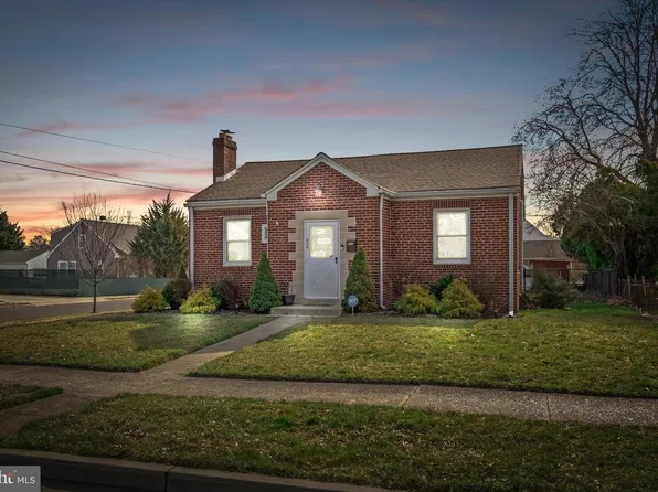 404 W Park Ave, Hamilton, NJ 08610