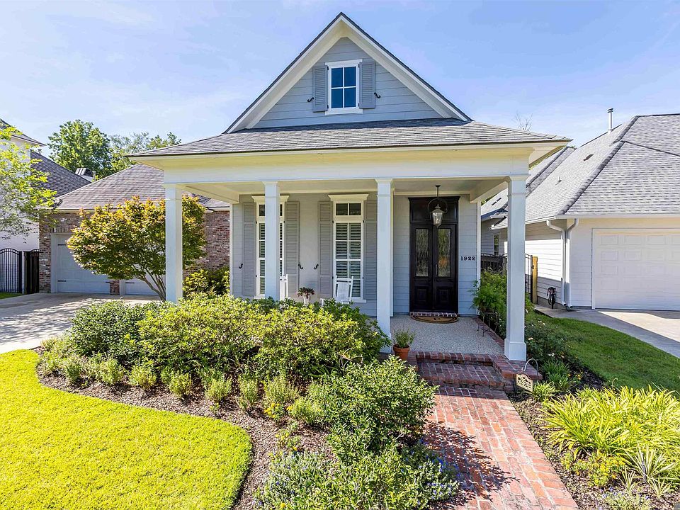 1st image of 1922 Sugar Cane Ln