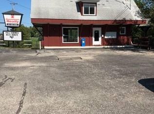 426 N Chestnut St, Reed City, MI 49677