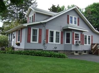 20 Finger St, Saugerties, NY 12477