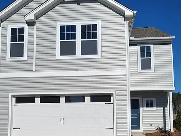 Front of home, 2 car garage