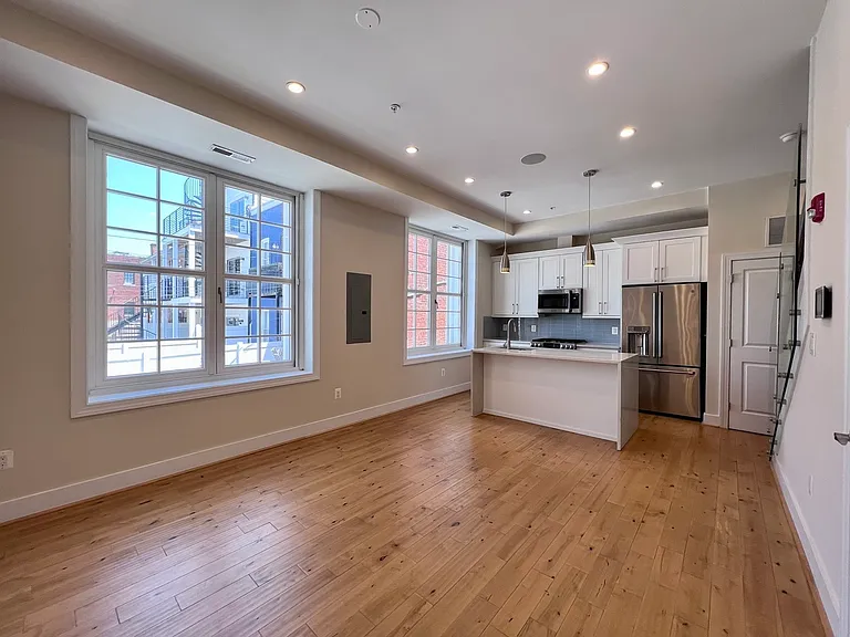 625 Park Rd NW #111 — Photo 2