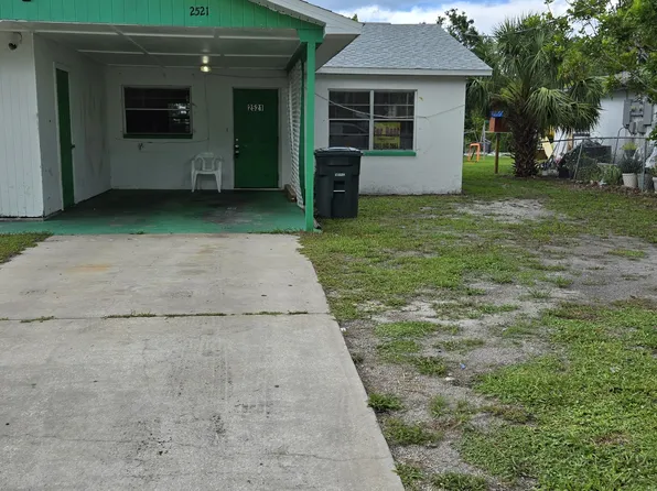 2519 7th Ave E #2519, Bradenton, FL 34208