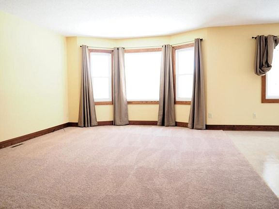 4th image of 17751 Concord Dr NE