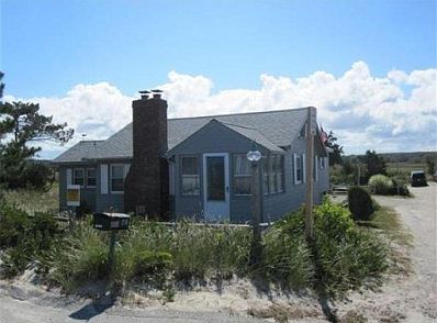 2nd image of 216 N Shore Blvd