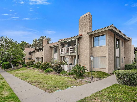 2nd image of 715 Brichpark Cir #205