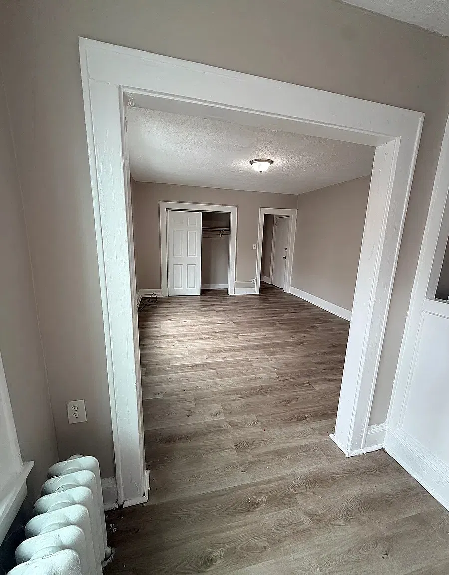 Studio, 400 sqft, $1,000 — Photo 2