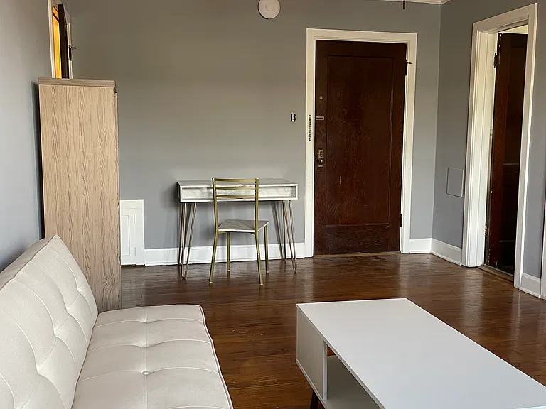 1760 N Pearl St #S4 — Photo 11