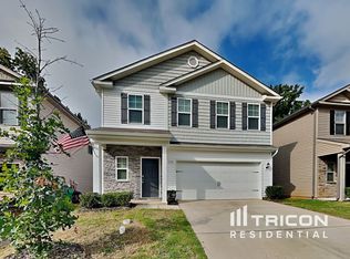 134 Spring Knoll Dr, Charlotte, NC 28262