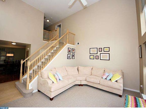 4th image of 111 Tuxford Ct #146