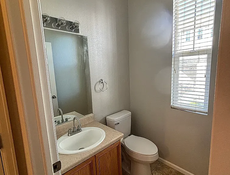 1713 Reilly Grv — Photo 17