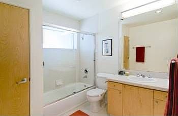 1st image of 419 Fulton St #202
