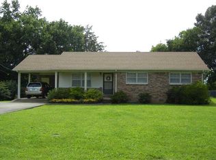 135 Eunis Ln, Savannah, TN 38372