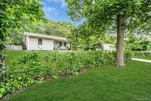 13 Carr Ln Photo 1