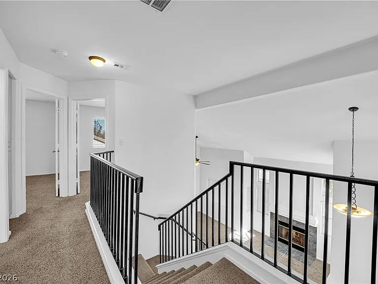 8915 Sandy Slate Way — Photo 16
