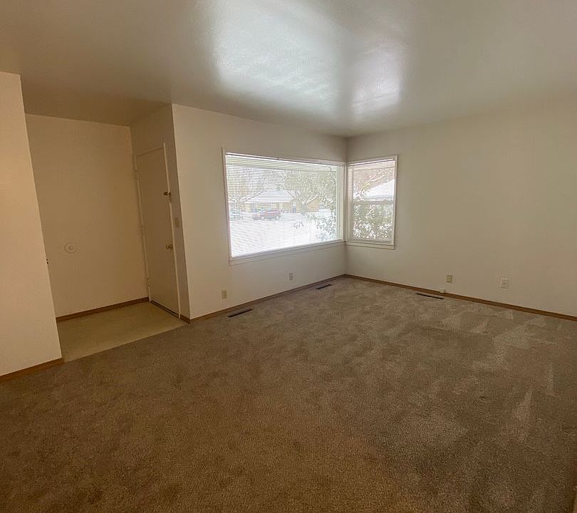 Cherry Manor Apartments 702 Gellatly St Wenatchee WA Zillow