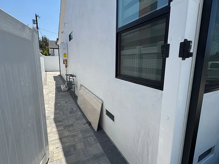 7740 Bonner Ave — Photo 8