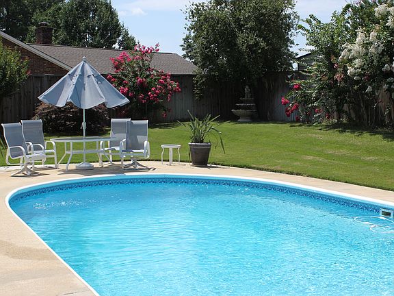 18' X 36' salt water pool