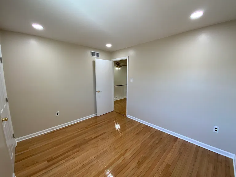 8422 Madison Pl — Photo 73