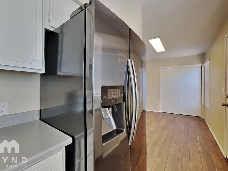 2630 N Salem #2630 — Photo 8