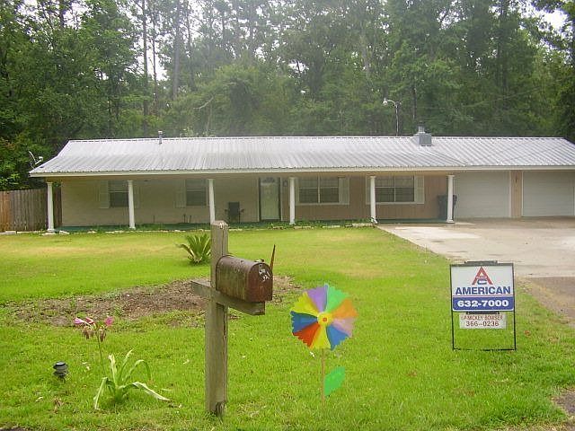 1st image of 321 Long Leaf Cir
