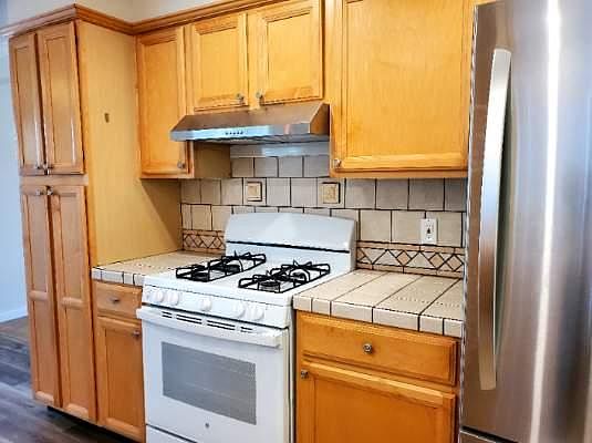 4th image of 3214 Zion Ln