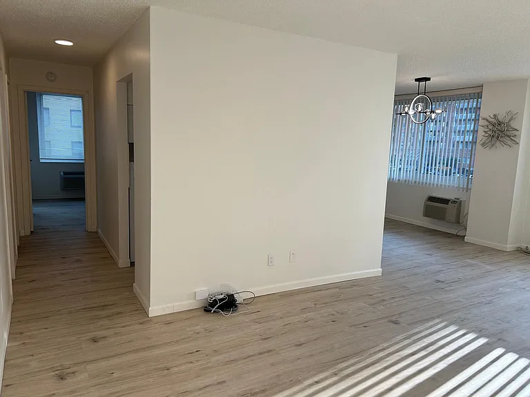 160 Overlook Ave #5D — Photo 3