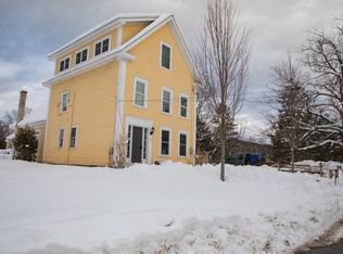 34 Greenhouse Ln #2, Bradford, NH 03221