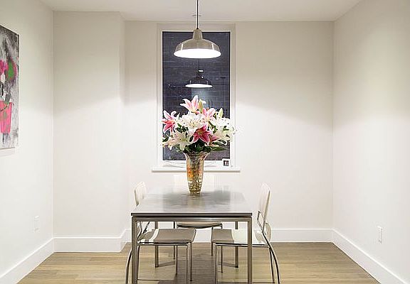 5th image of 308 E 109th St APT 1A