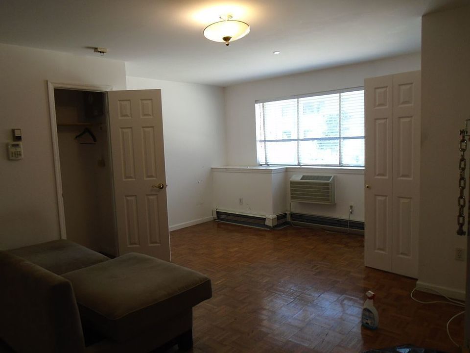 1st image of 31-13 30th St #1F