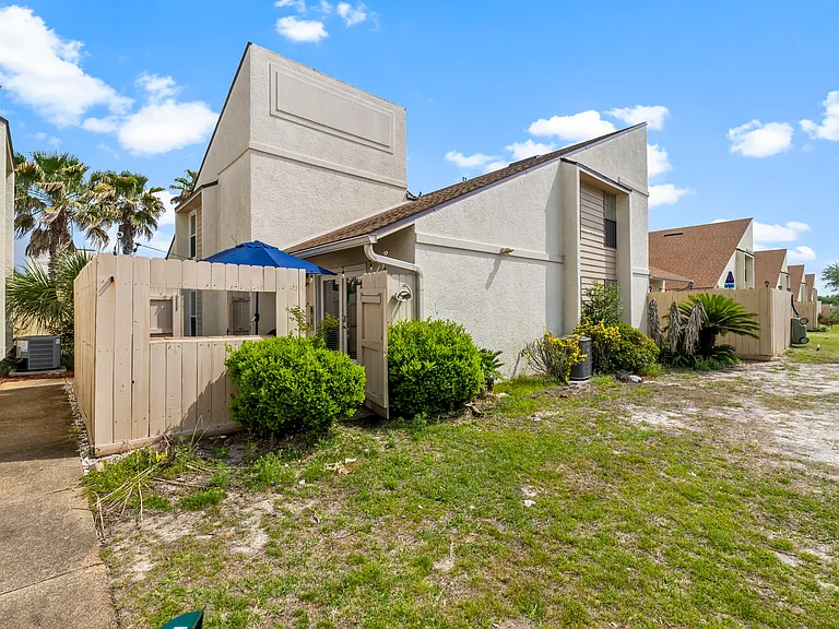 17462 Front Beach Rd #32B — Photo 3