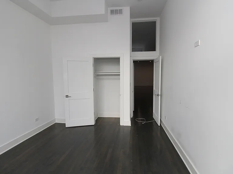 1474 N Milwaukee Ave #2F — Photo 11