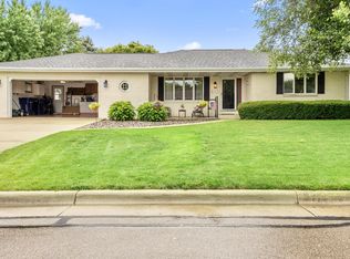 4540 Hearthstone Dr, Janesville, WI 53546
