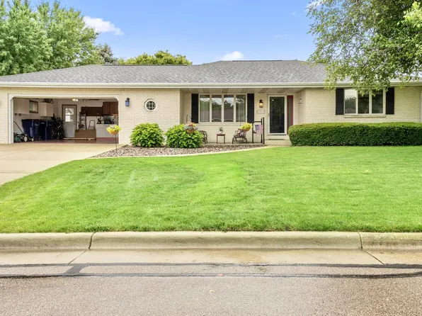 4540 Hearthstone DRIVE, Janesville, WI 53546