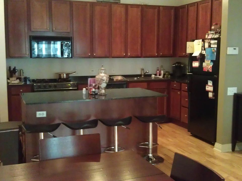 1st image of 333 N Jefferson St #3