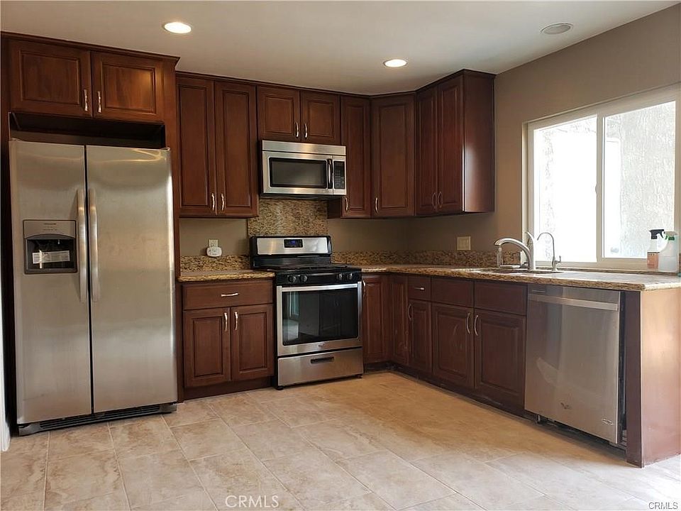 1st image of 84 Briarwood