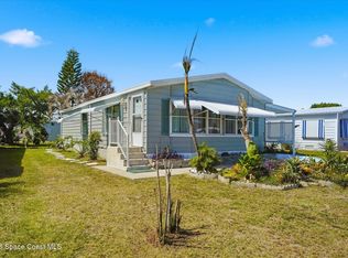 916 Jacaranda Dr, Barefoot Bay, FL 32976