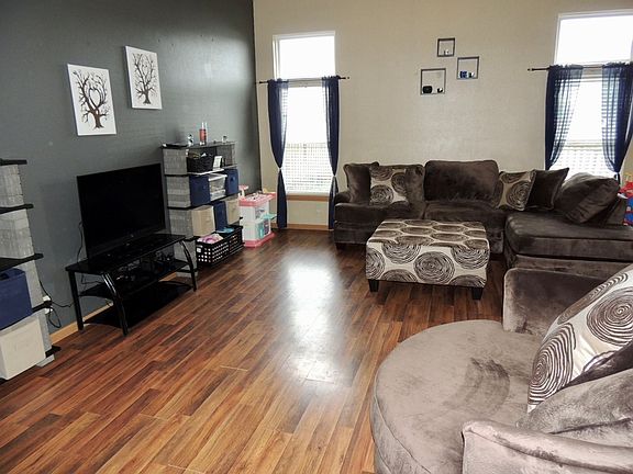 2nd image of 5622 Dunston Dr