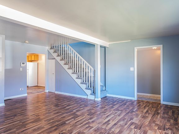 2nd image of 2615 W 98th Pl
