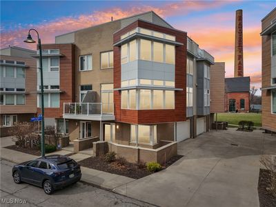 1228 W 74th St, Cleveland, OH, 44102