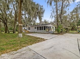 18511 672nd Hwy, Lithia, FL 33547