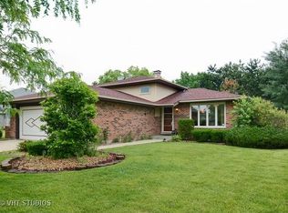 16513 Evergreen Dr, Tinley Park, IL 60477