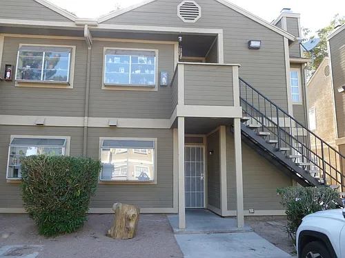 2695 Jennydiane Dr #B Photo 1